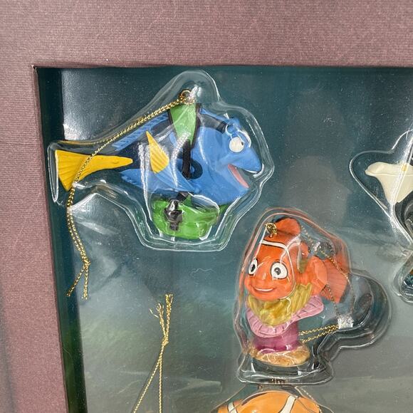 Disney Pixar Finding Nemo Storybook Ornament Set Complete 6pc set RARE RETIRED - Picture 3 of 12